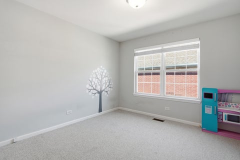 Tiny photo for 974 KENSINGTON Drive, Northbrook, IL 60062 (MLS # 12677197)