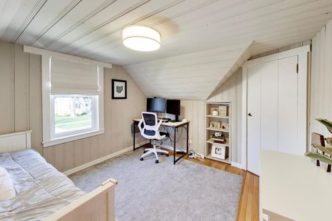 Tiny photo for 901 S Hillside Avenue, Elmhurst, IL 60126 (MLS # 12633355)