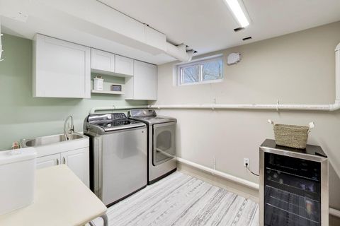 Tiny photo for 901 S Hillside Avenue, Elmhurst, IL 60126 (MLS # 12633355)