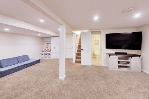 Tiny photo for 901 S Hillside Avenue, Elmhurst, IL 60126 (MLS # 12633355)