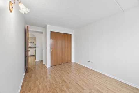 Tiny photo for 7110 W Cullom Avenue #206, Norridge, IL 60706 (MLS # 12605803)