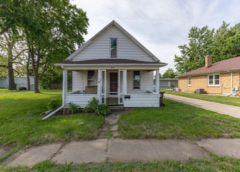 Photo of 918 16th Avenue, Fulton, IL 61252 (MLS # 12655891)