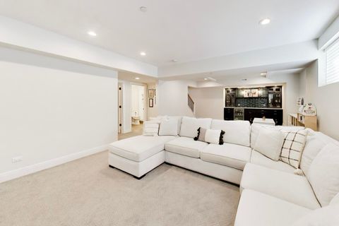 Tiny photo for 5810 S Madison Street, Hinsdale, IL 60521 (MLS # 12613357)