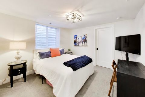 Tiny photo for 5810 S Madison Street, Hinsdale, IL 60521 (MLS # 12613357)