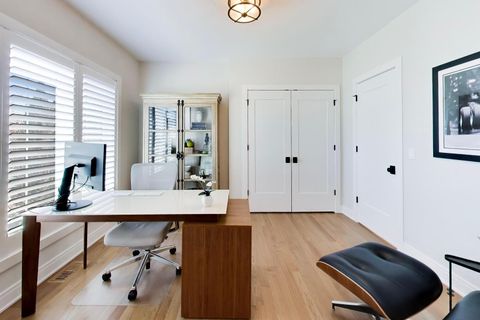 Tiny photo for 5810 S Madison Street, Hinsdale, IL 60521 (MLS # 12613357)