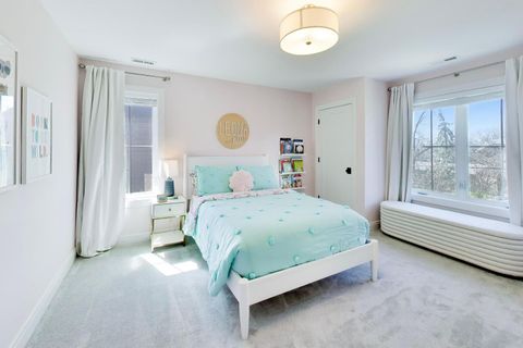 Tiny photo for 5810 S Madison Street, Hinsdale, IL 60521 (MLS # 12613357)