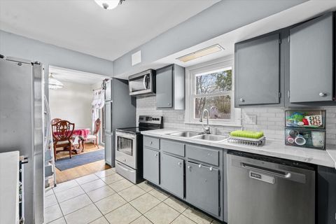 Tiny photo for 1005 S Country Squire Drive, Urbana, IL 61802 (MLS # 12604137)