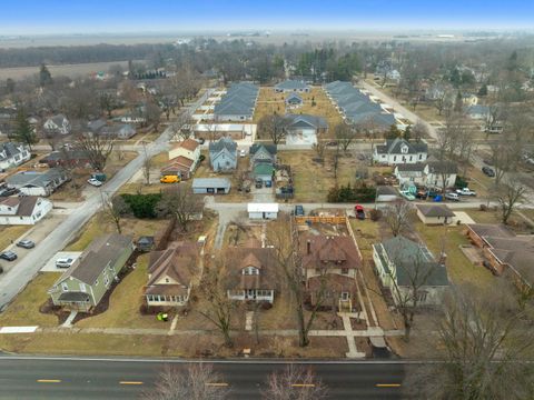 Tiny photo for 309 E Oak Street, Fairbury, IL 61739 (MLS # 12579431)