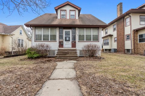 Photo of 309 E Oak Street, Fairbury, IL 61739 (MLS # 12579431)