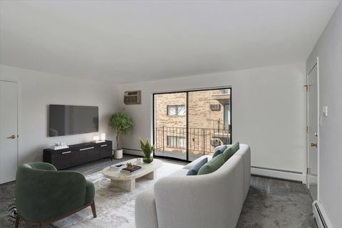 Tiny photo for 6317 W 64th Place #2S, Chicago, IL 60638 (MLS # 12620645)