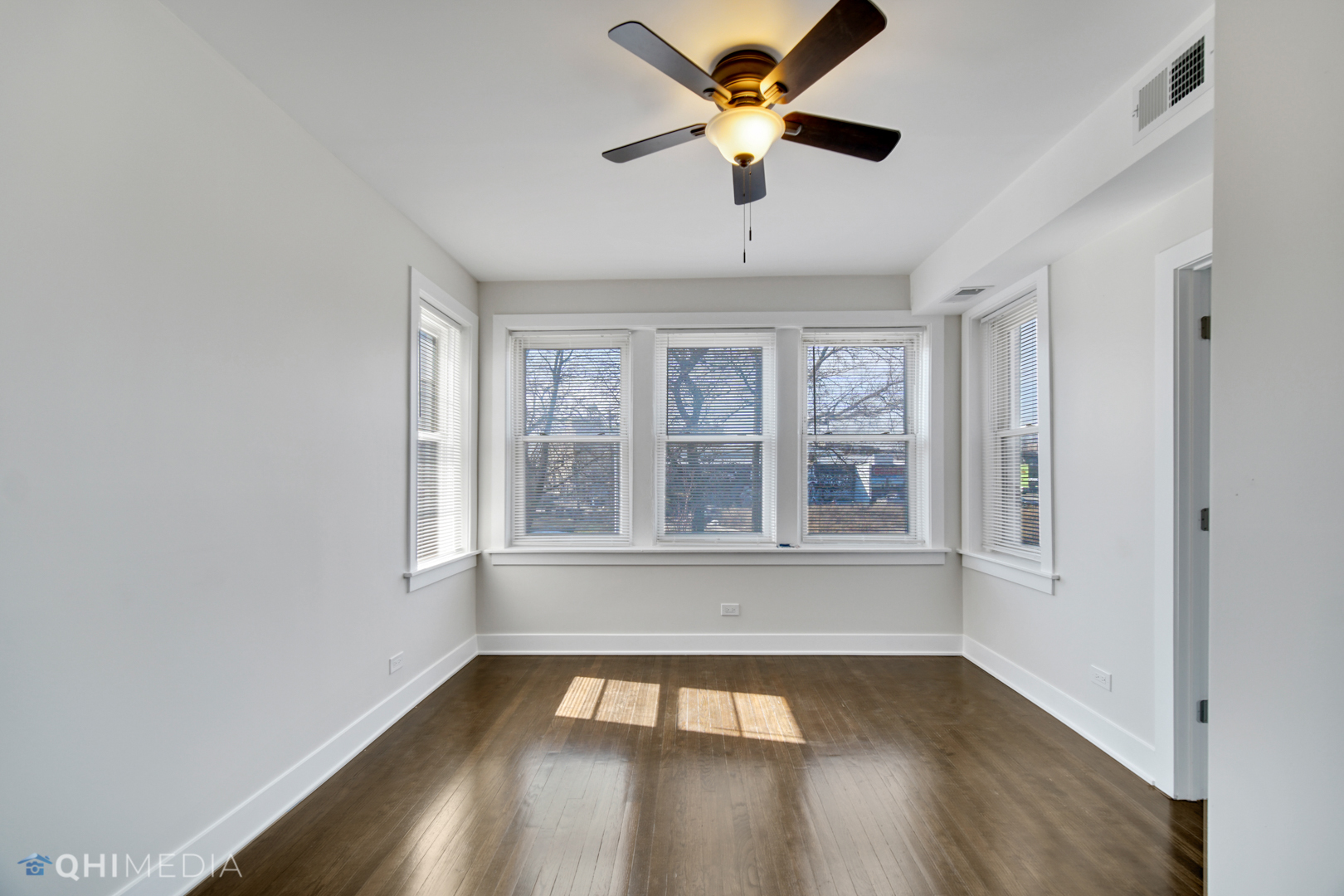 1921 S Trumbull Avenue 3