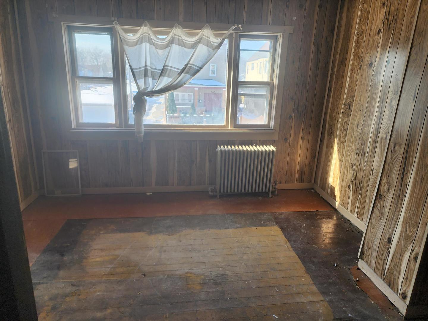 10029 S Exchange Avenue