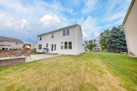 Tiny photo for 2661 BUCKLAND Drive, Aurora, IL 60503 (MLS # 12676034)