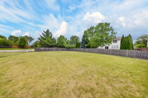 Tiny photo for 2661 BUCKLAND Drive, Aurora, IL 60503 (MLS # 12676034)