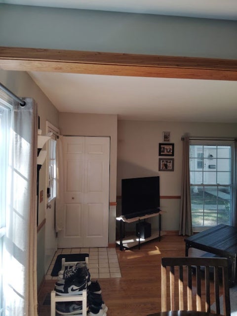 Tiny photo for 1670 Monticello Court #B, Wheaton, IL 60189 (MLS # 12773707)