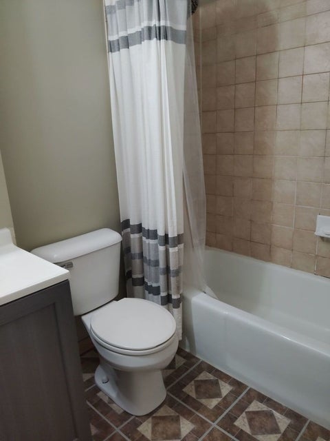 Tiny photo for 1670 Monticello Court #B, Wheaton, IL 60189 (MLS # 12773707)