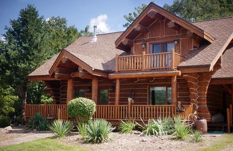 Photo of 3526 E 2179th Road, Ottawa, IL 61350 (MLS # 12454999) Photo of 3526 E 2179th Road, Ottawa, IL 61350 (MLS # 12454999)