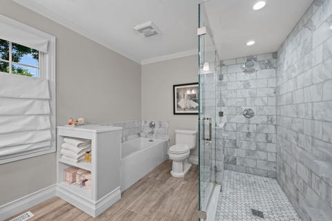 Tiny photo for 130 W Blackthorn Lane, Lake Forest, IL 60045 (MLS # 12738773)