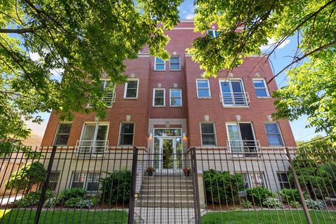 Photo of 4232 N Harding Avenue #2N, Chicago, IL 60618 (MLS # 12663580)