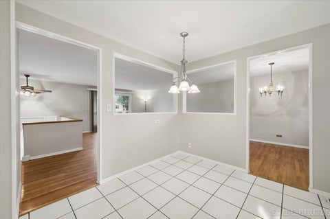 Tiny photo for 427 Chopin Court, Schaumburg, IL 60193 (MLS # 12709052)