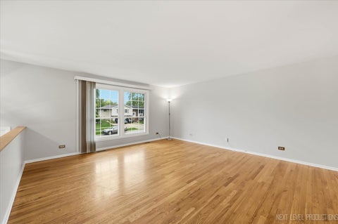 Tiny photo for 427 Chopin Court, Schaumburg, IL 60193 (MLS # 12709052)