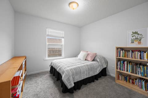Tiny photo for 1642 Westport Drive, Davenport, IA 52804 (MLS # 12718132)