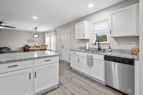 Tiny photo for 1642 Westport Drive, Davenport, IA 52804 (MLS # 12718132)