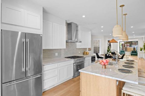 Tiny photo for 4437 N Whipple Street, Chicago, IL 60625 (MLS # 12492022)
