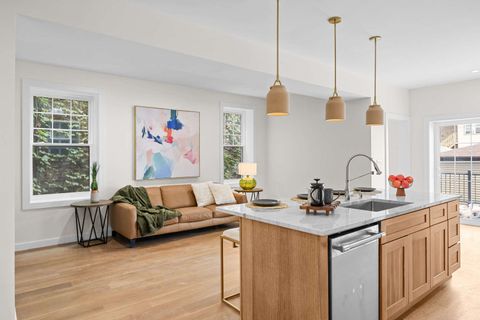 Tiny photo for 4437 N Whipple Street, Chicago, IL 60625 (MLS # 12492022)
