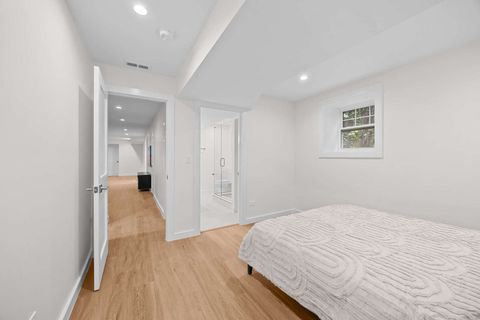 Tiny photo for 4437 N Whipple Street, Chicago, IL 60625 (MLS # 12492022)