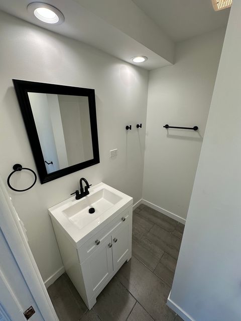 Tiny photo for 1621 N 73rd Court, Elmwood Park, IL 60707 (MLS # 12593037)