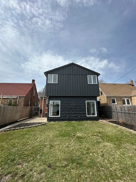 Tiny photo for 1621 N 73rd Court, Elmwood Park, IL 60707 (MLS # 12593037)