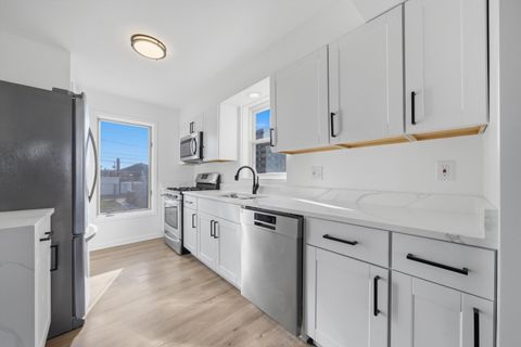 Tiny photo for 1621 N 73rd Court, Elmwood Park, IL 60707 (MLS # 12593037)