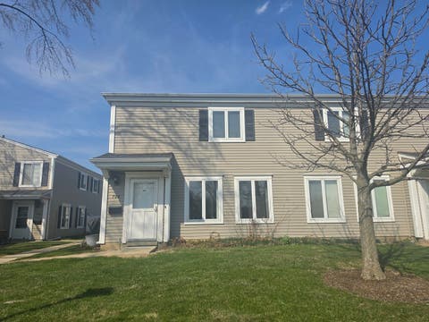Photo of 726 E Old Willow Road #104C, Prospect Heights, IL 60070 (MLS # 12664225)