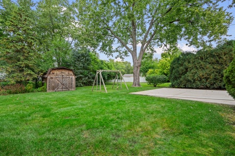 Tiny photo for 910 Cherokee Drive, Darien, IL 60561 (MLS # 12756468)