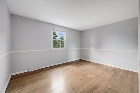 Tiny photo for 910 Cherokee Drive, Darien, IL 60561 (MLS # 12756468)