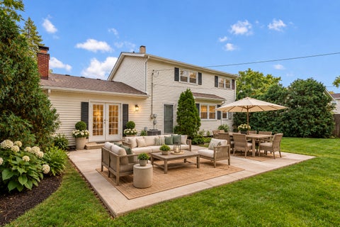 Tiny photo for 910 Cherokee Drive, Darien, IL 60561 (MLS # 12756468)