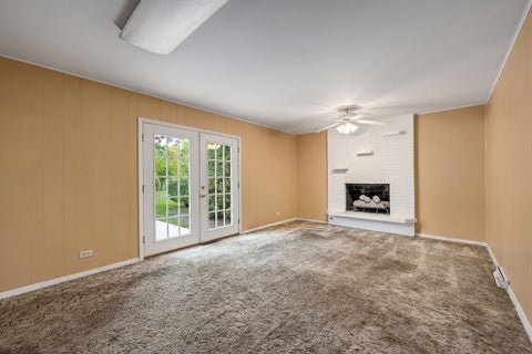 Tiny photo for 910 Cherokee Drive, Darien, IL 60561 (MLS # 12756468)