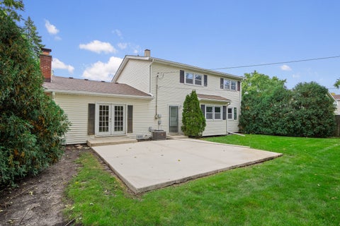 Tiny photo for 910 Cherokee Drive, Darien, IL 60561 (MLS # 12756468)