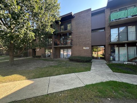Photo of 12824 S Kenneth Avenue #F1, Alsip, IL 60803 (MLS # 12481690)
