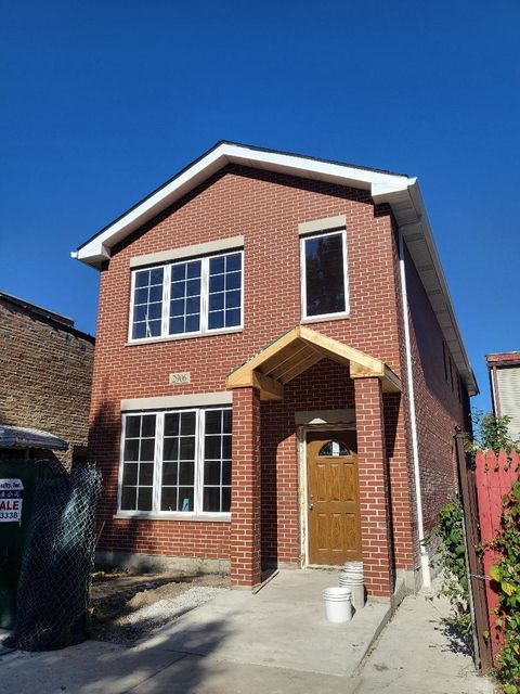 2906 W 40th Street Chicago IL 60632