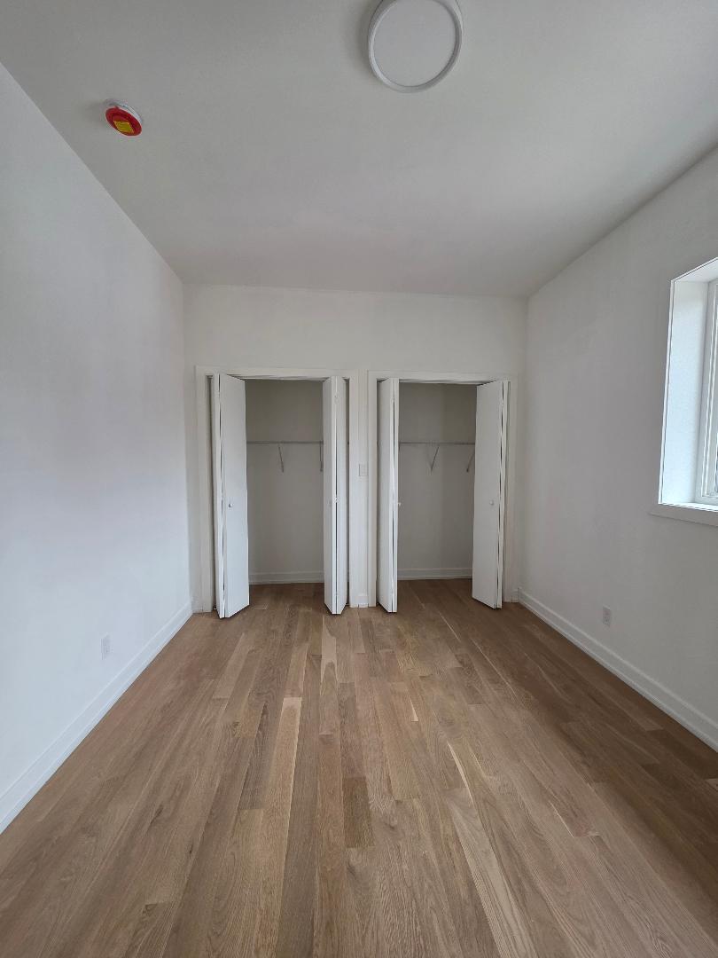 2906 W 40th Street