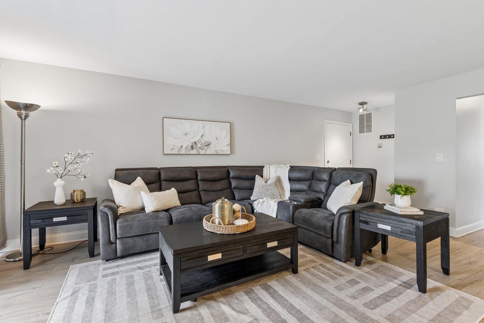 1505 Harbour Court 1A