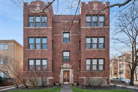Tiny photo for 834 Seward Street #2, Evanston, IL 60202 (MLS # 12569713)