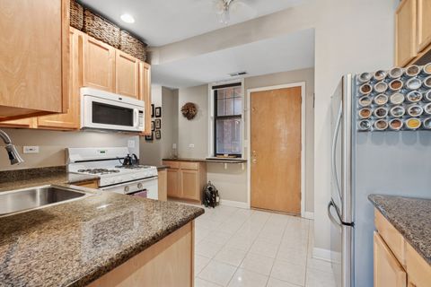Tiny photo for 834 Seward Street #2, Evanston, IL 60202 (MLS # 12569713)