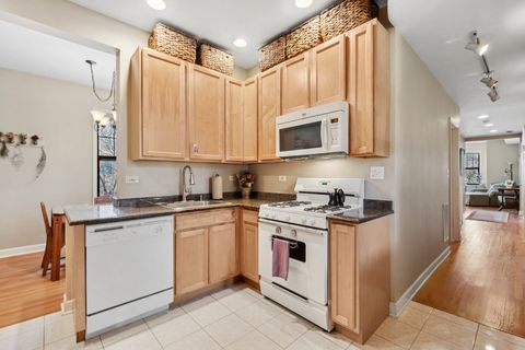 Tiny photo for 834 Seward Street #2, Evanston, IL 60202 (MLS # 12569713)