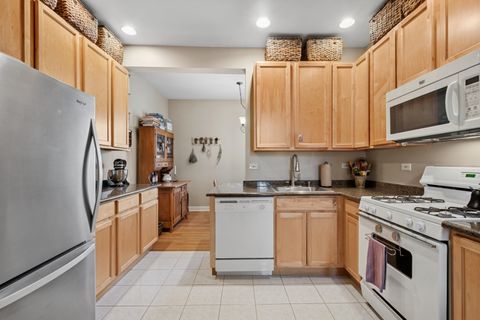 Tiny photo for 834 Seward Street #2, Evanston, IL 60202 (MLS # 12569713)