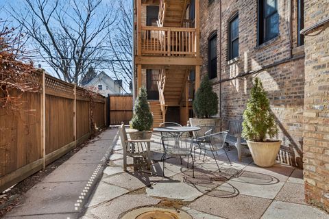 Tiny photo for 834 Seward Street #2, Evanston, IL 60202 (MLS # 12569713)