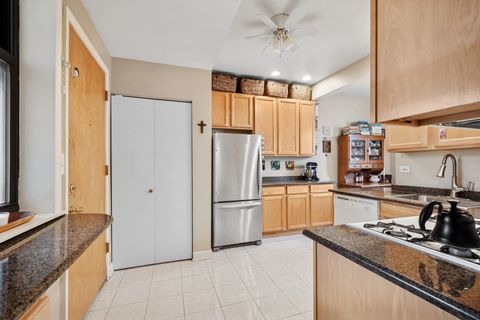 Tiny photo for 834 Seward Street #2, Evanston, IL 60202 (MLS # 12569713)