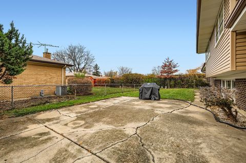 Tiny photo for 517 E Weathersfield Way, Schaumburg, IL 60193 (MLS # 12520958)